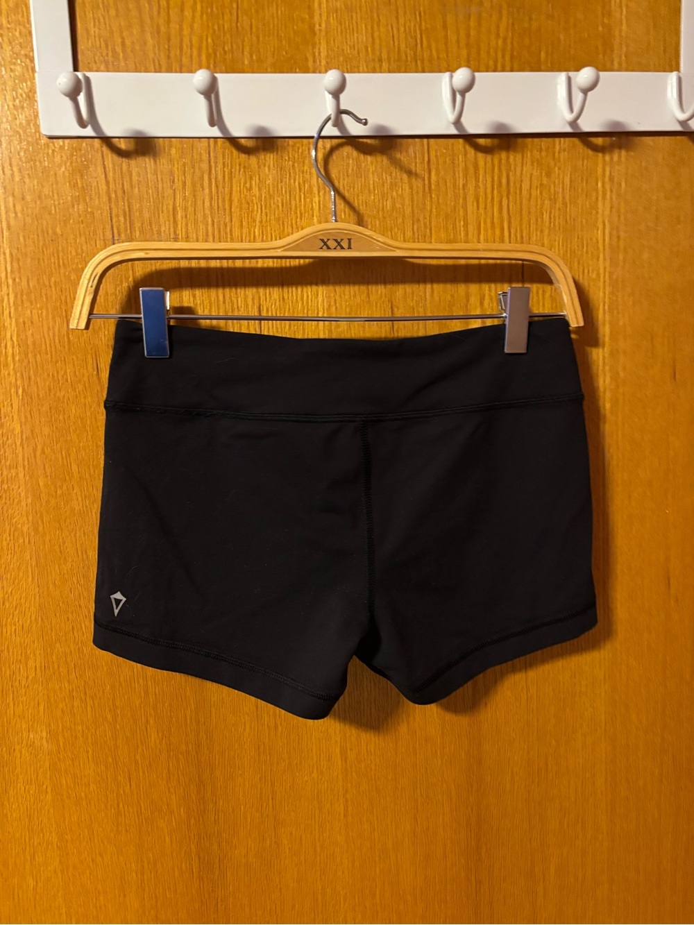 Ivivva Shorts - Picture 3 of 3
